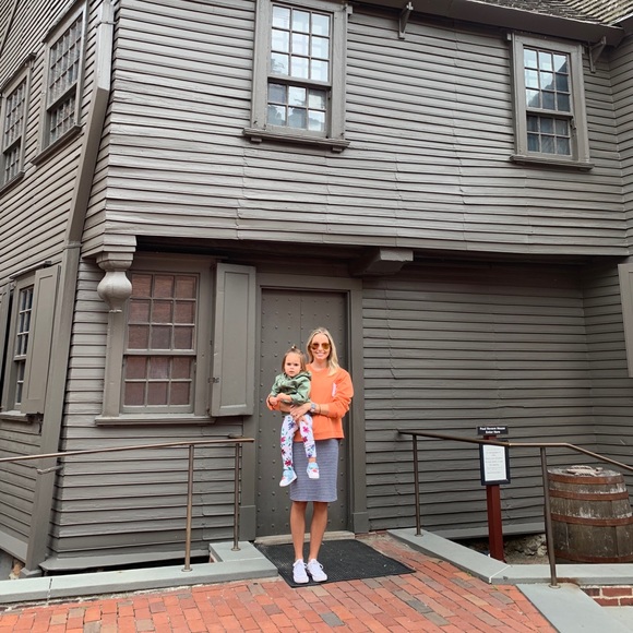 Meet your Posher, Lexie - Picture 2 of 2